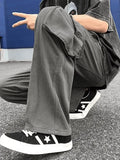 Men's Strap Detail Pocket Loose Cargo Pants-Outfit