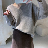 Lazy Wind V-Neck Sweater Women Look Loose And Thin, Wearing Knitted Bottomed Sweaters Inside-Outfit