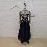 Black Half-High Collar Beaded Long Sleeves And Tenders To Puffy Long