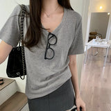 White V-Collar Casual Short-Sleeved T-Shirt Women's New Summer Design Niche Shoulder