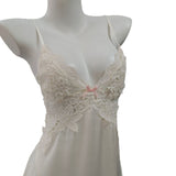 Fongt New Sexy Deep V Plus Chest Pad Pajamas Female Embroidery Lace Perspective Temptation To Tempt The Ribbon Pyjamas Home Clothes Thin