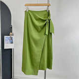 New Spring Style Split Design Feels Slim And Shows A Lean Half-Length Skirt.-Outfit