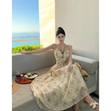 Fongt Tea Break Dress Female 2023 Summer Waist Show Thin Hepburn Style Temperament Floral Halter Dress-Outfit