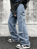 Men's Strap Detail Vintage Cargo Jeans-Outfit
