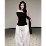 Fongt Beautiful Wearing A Suit Girl Little Hot Girl A Word On The Shoulder Wearing White Broad Leg Pants A Complete Set