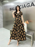 Printed Short-Sleeved Dress-Outfit