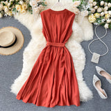 Minority Dress 2023 New Summer Heart Machine Hollowed-Out Round Collar Commuter Dress Sleeveless Back Heart Skirt-Outfit