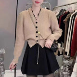 Year's Red V-Collar Lace Spliced Long-Sleeved Sweater Autumn And Winter 2023 New Short Style Thin Sweater Blouse-Outfit