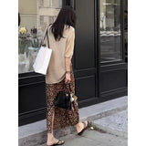 Fongt Short-Sleeved Top Print Open Skirt Set 2025 Summer New Relaxation Feel To Wear Two Sets Of Women