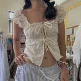 Style Hot Girl Wind Tie Bow Bow Engraved Square Collar Bubble Sleeve Blouse Jacquard Girl T-Shirt-Outfit