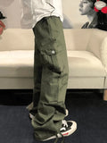 Men's Vintage Straight-Leg Cargo Pants-Outfit