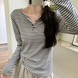 Is A Unique Korean Style Lazy Style Thin Long-Sleeved Striped T-Shirt, A New Slim Blouse For Women In Early